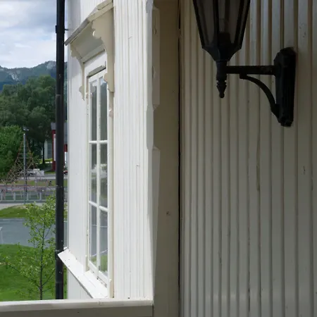 Hotel - Unike 3*